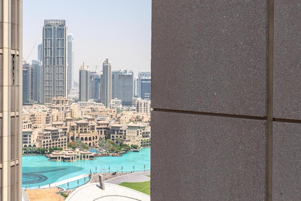 Ultimate Stay / 4 Beds / Burj Khalifa View ดูไบ ภายนอก รูปภาพ