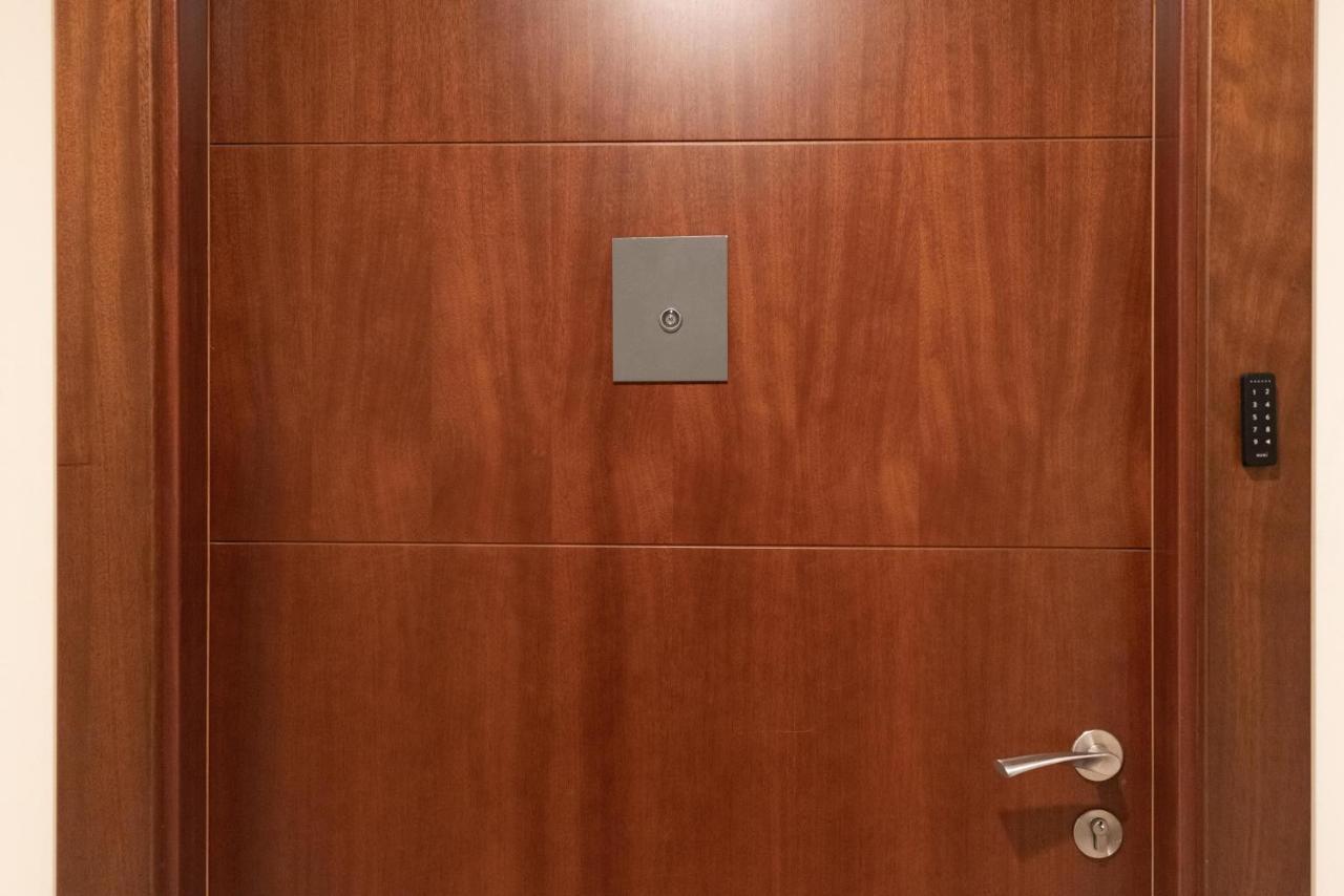 Ultimate Stay / 4 Beds / Burj Khalifa View ดูไบ ภายนอก รูปภาพ